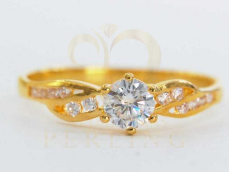 Gold Diamond Ring 24