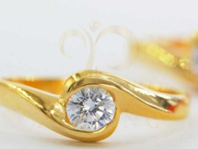 Gold Diamond Ring 26